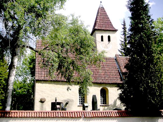 Kann mit interessanten Details aufwarten: das Kirchlein St. Nikolaus.	Foto: Privat
