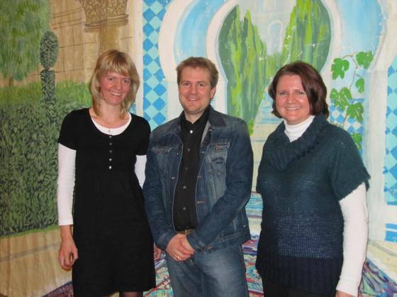 Freuten sich über das Meet & Greet mit Michael Kobr: Claudia Weich (l.) und Pauline Punsch (r.). Foto: hw