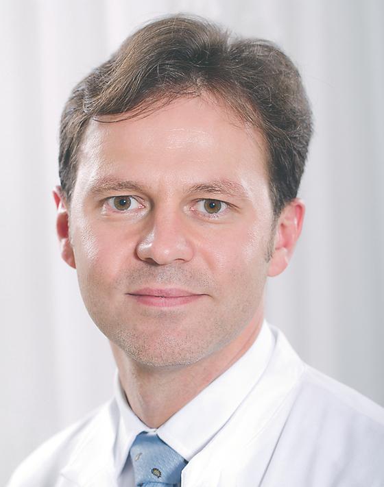 Priv.-Doz. Dr. Bernd Baumann. Foto: Schön-Klinik