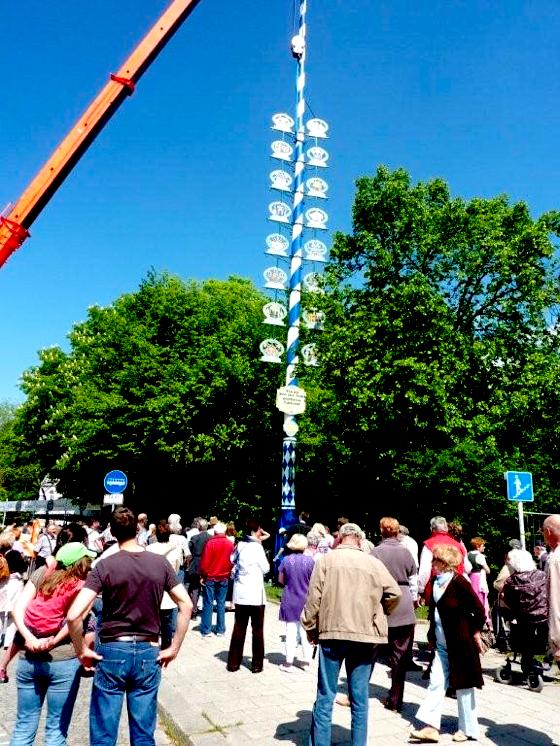 Ein rundum gelungenes Maibaumfest wurde am  letzten Samstag in Ramersdorf gefeiert.	Foto: pb