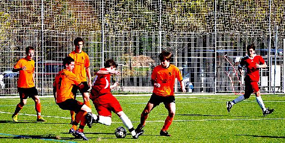 Spiel der A-Jugend gegen den TSV Garching, das mit 7:1 Toren  gewonnen wurde.	 Foto: Nathalie Schmidt
