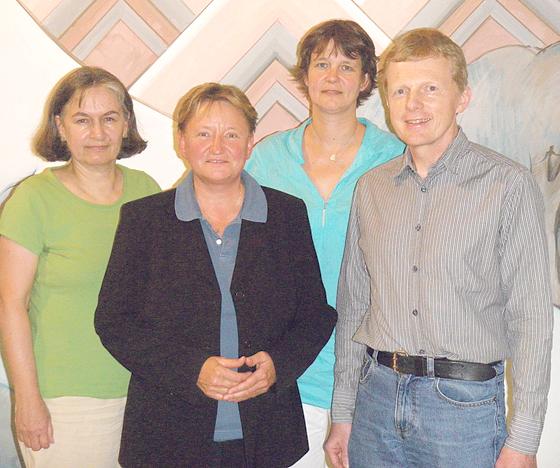 Die Grünen Ilona Maier, MdL Susanna Tausendfreund (MdL), Maria Kammüller und Manfred Gandenberger (v. l.) haben für 2011 schon viel geplant.  Foto: VA