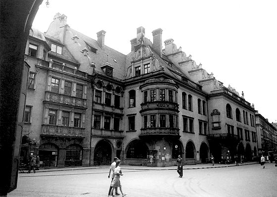 Auch über das Hofbräuhaus haben die Berufsschüler recherchiert. 	Foto: Stadtarchiv München