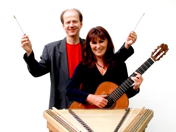 Rudi Zapf und Ingrid Westermeier sind für die akustischen Genüsse zuständig.	Foto: VA