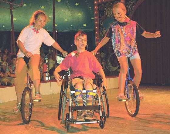 Spaß für behinderte und nichtbehinderte Kinder  bietet das Zirkusferien-Programm im Quax. Foto: VA