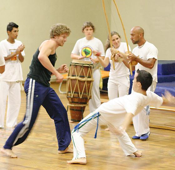Auch eine Capoeira-Vorführung wartet auf die Sommerfest-Gäste der Sportfreunde Harteck.	Foto: VA