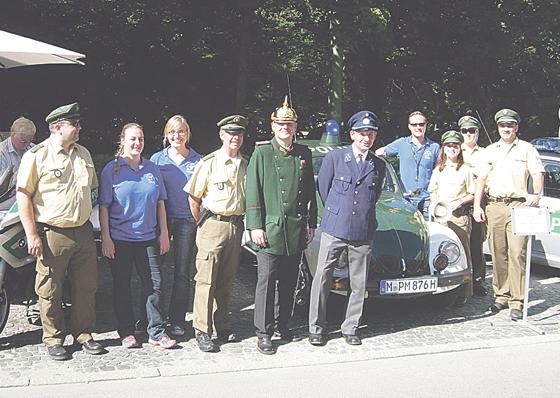 Die Polizei war bei der 100-Jahr-Feier des Luitpoldparks auch vertreten.  Foto: PPM
