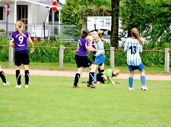 Beim Sommer-Jugendturnier des FC Dreistern wurde erfolgreich gekickt. 	Foto: Privat