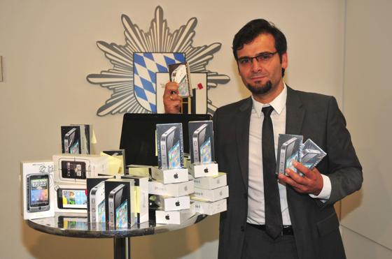 Anfang August hat die Münchner Polizei unter anderem Smartphones sichergestellt, die als gestohlen gemeldet waren. 	Foto: PPM