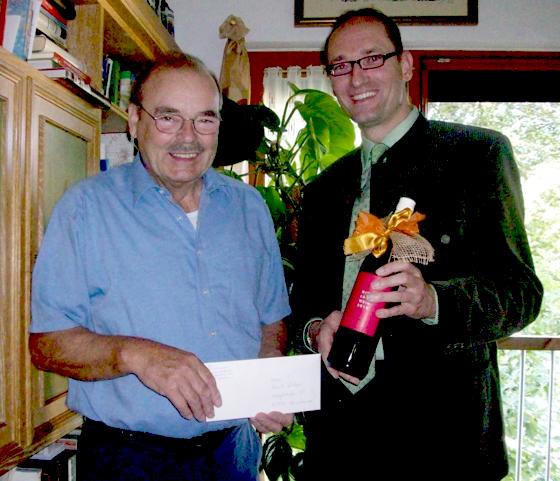 Bernd Seidenath (rechts) gratulierte dem engagierten Ernst Wallner zum Geburtstag.	Foto: VA