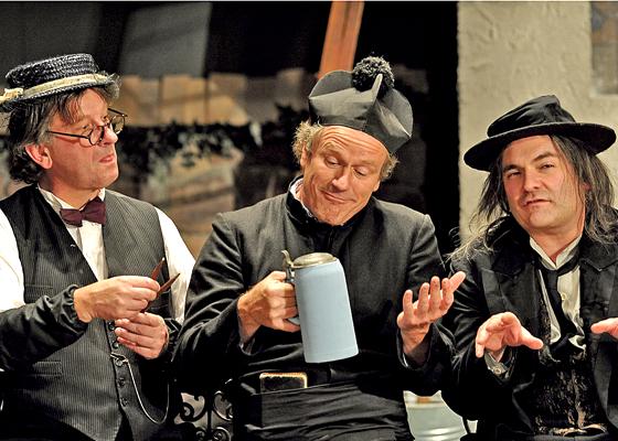 »Da Pfenningfuchser« heißt die Komödie in drei Akten von Peter Landstorfer. 	Foto: VA