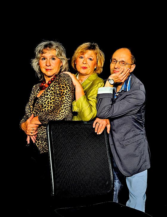 Gretel Rost, Lisa Grundhuber und Martin Grundhuber sind Kabarest.	Foto: Theater