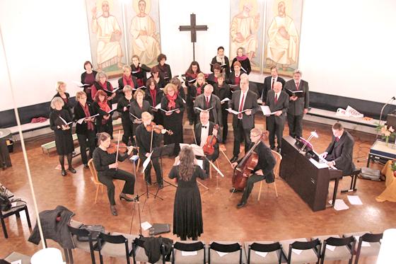 Der evangelische Kirchenchor Grafing veranstaltete Benefizkonzerte für zwei Projekte.	Foto: Chor