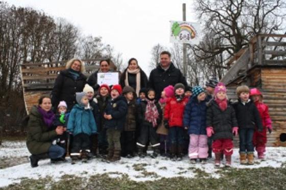 Die Kinder des Kindergartens »Hänsel und Gretel« haben fleißig für ein soziales Projekt in Ramersdorf gesammelt.	Foto: Privat