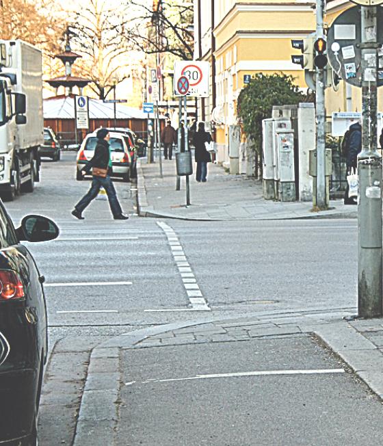 Auf das Ende des Radweges an der Balanstraße weist hier bisher kein Schild hin. 	Foto: js