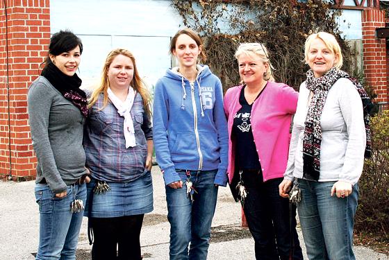 Das Team des Freizeittreffs in Freimann: Ihre Arbeitsstätte soll voraussichtlich ab Herbst generalinstandgesetzt werden. 	Foto: ws