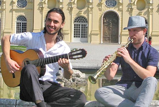 Paulo Vinícius (li.) und Marcio Schuster bringen brasilianische Virtuosität ins Kulturforum.	Foto: VA