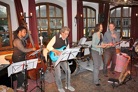 Mit den Profis »jammen« lernen kann man mit der Musikschule Grünwald.	Foto: VA