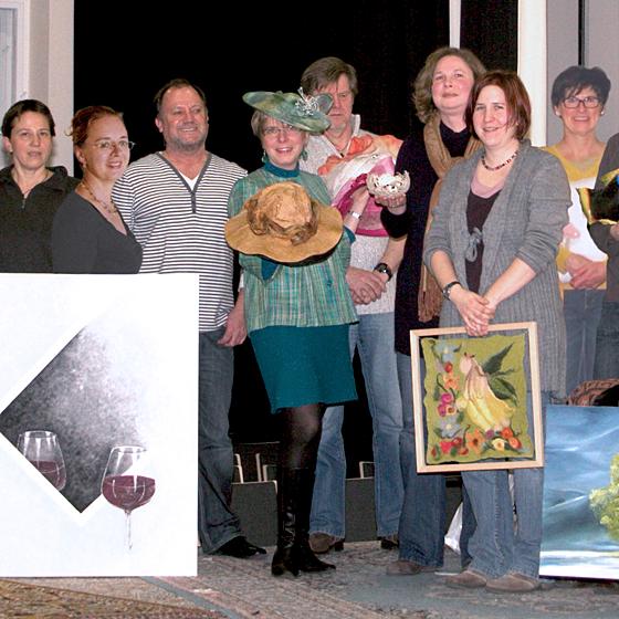 Unter dem Motto „Dorfen kreativ“ präsentieren rund 25 Dorfener Künstler und Kunsthandwerker am  24. und 25. März ihre Werke im Veranstaltungssaal des neuen Jakobmayer. Foto: VA