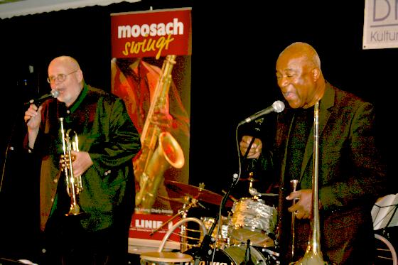 Mit der Reihe »Moosach Swingt« bekommt das Pelkovenschlössl viele Musiker als neue Fans. 	Foto: VA