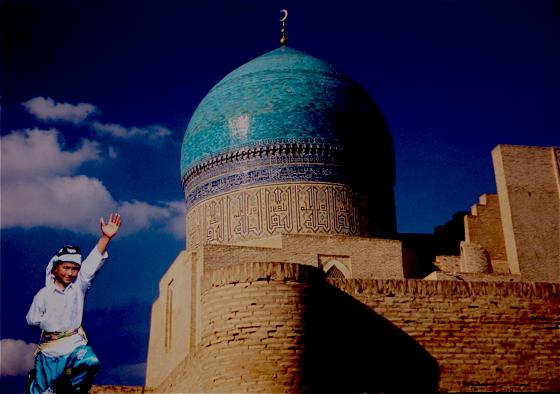 In einem Dia-Vortrag kann man Spannendes über  Usbekistan erfahren.	Foto: VA