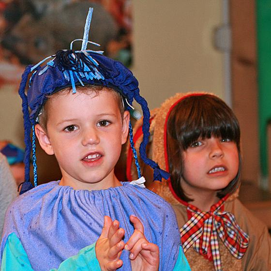 Mit ganz viel Begeisterung präsentierten die Kleinen ein Musical zur Geschichte des »Anatoll«. Foto: Privat