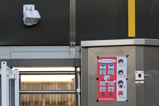 Datenschutzrechtlich bedenklich: Gesichtsscanner in Fußballstadien (hier in Polen). Foto: A. Wild