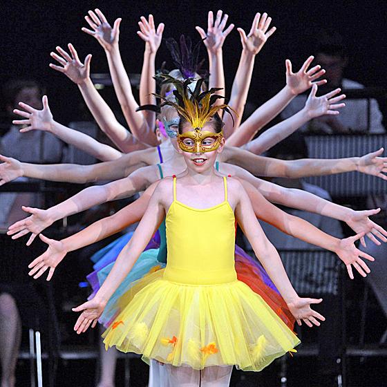 Ein Genuss für Auge und Ohr war die gemeinsame Aufführung der Musikschule und der Ballettschule im Ottobrunner Wolf-Ferrari-Haus. 	Foto: Schunk