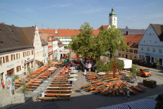 Am 14. Juli werden die Plätze auf dem Ebersberger Marienplatz sicherlich nicht leer bleiben.