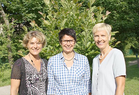 Ursula Cieslar (links), Barbara Mallmann (Mitte) und Giesela Hüttis beraten ratsuchende Bürger seit nunmehr einem Jahr zum Thema Pflege. Foto: privat