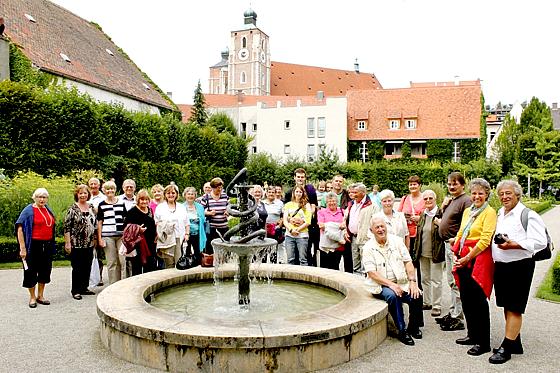 Die 35 Teilnehmer an der SPD-Bustour nach Ingolstadt waren begeistert.	F: Privat