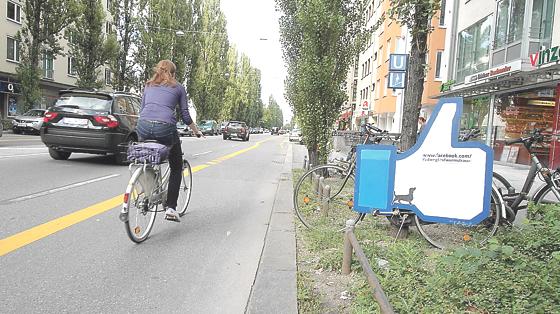 Green City wünscht sich, dass der breite Fahrradweg an der Lindwurmstraße nach Ende der Bauarbeiten bestehen bleibt.	Foto: Green City e. V.