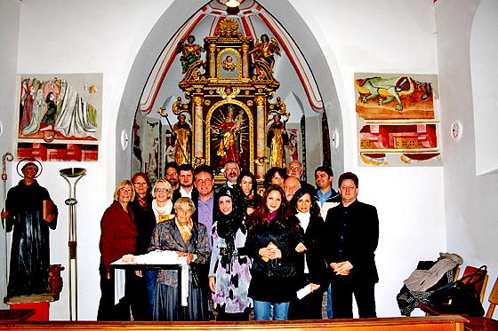 Das Team der ersten interreligiösen Lesung in Grafing im Jahr 2010.	Foto: VA