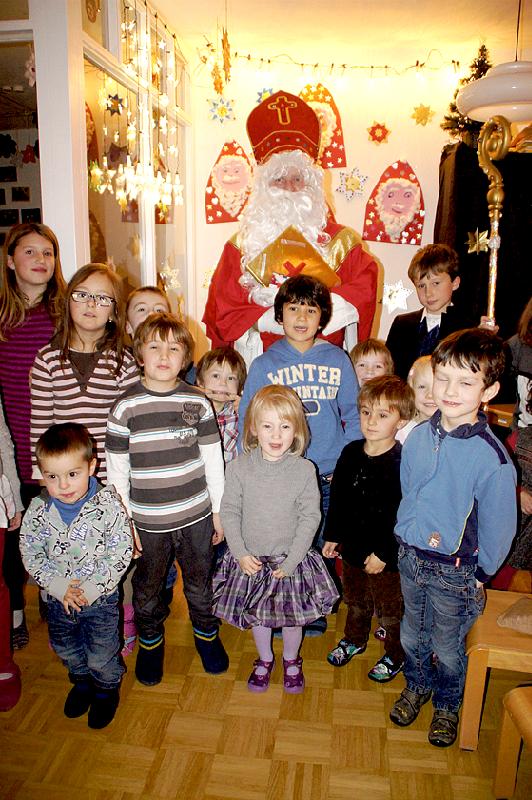Die Kinder der Bärenhöhle Haar e.V. freuten sich über den Nikolaus-Besuch.	Foto: Privat