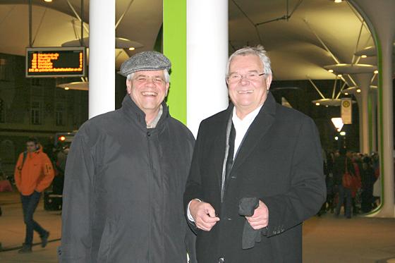 »Zuversichtlich«, etwa durch die hervorragende Zusammenarbeit gehen die BA-Chefs Walter Klein (l.) und Werner Lederer-Piloty ins neue Jahr.	Foto: scy