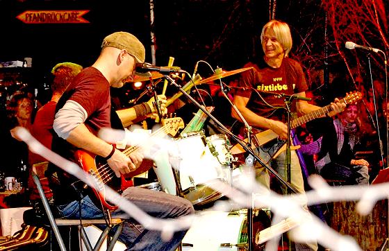 Auch in Oberschleißheim haben die drei Musiker bereits eine treue Fangemeinde.	Foto: VA