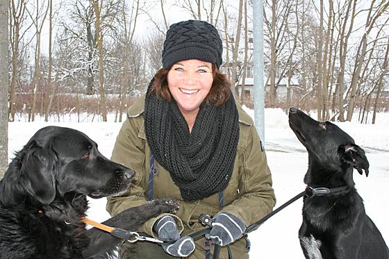Karin W., die den ausgesetzten Hund in Feldmoching gefunden hat, ist selbst Halterin von zwei Hunden. Foto: ws