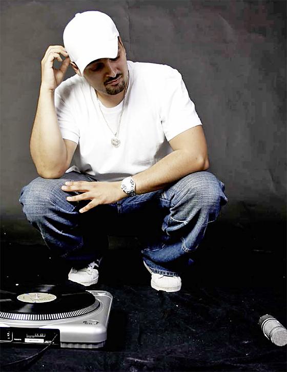 Rapper RaKeeM engagiert sich mit seiner Musik »laut gegen Brauntöne«. 	Foto: VA