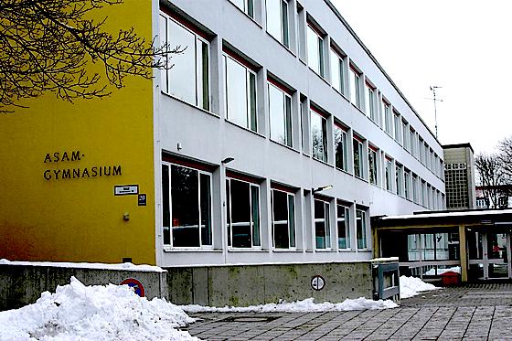In den Fokus kritischer Betrachtung geraten: das Asam-Gymnasium in Obergiesing.	Foto: HH