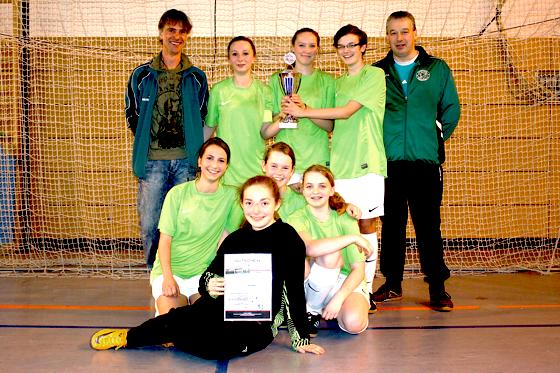 Die C-Juniorinnen des FC Fasanerie Nord gewannen die Dachauer Hallenmeisterschaft.	Foto: privat