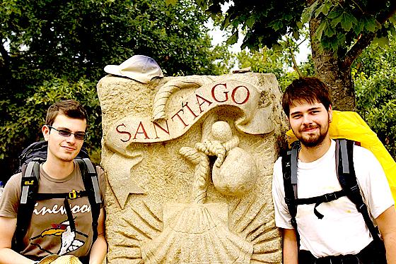 Die Brüder Mario und Boris Becker pilgerten nach Santiago de Compostella.	Foto: Boris Becker
