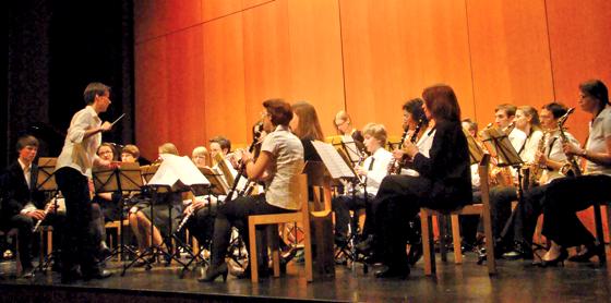 Das Symphonische Blasorchester unter der Leitung von Monika Beck.  Foto: Musikschule