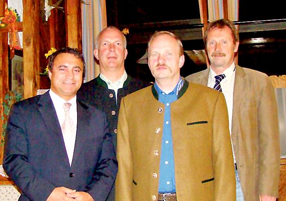 Die Vorstandschaft der EFB, Markus Scheuch, Michael Henke, Wolfram Ebenhöh und Wolfgang Liepert (v. l.), zieht ein überwiegend positives Fazit.	Foto: EFB