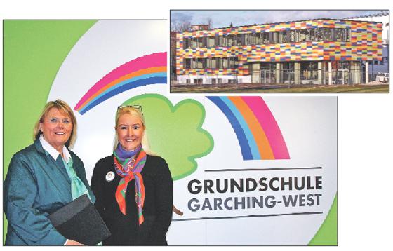 Garchings Bürgermeisterin Hannelore Gabor (links) eröffnete mit Rektorin Susanne Norkauer den bunten Anbau für die Grundschule Garching-West.	Foto: ws