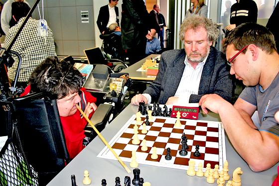 Schach ist bei der Pfennigparade seit Jahren beliebt. Mit einem großen Turnier wird der Denksport, bei dem fast jeder mitmachen kann, gefeiert.	Foto: ws