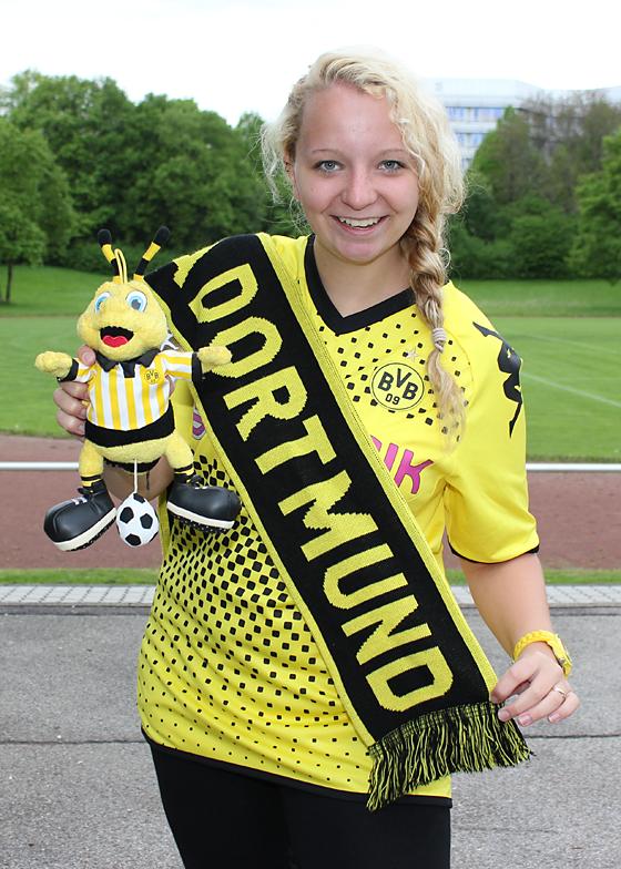 Dortmund-Fan seit Geburt: Isa Runkel aus Vaterstetten. Foto: Leuendorf