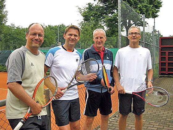 Das Herren 40II-Team (v. l.): Frank Graeve, Günter Kopietz, Günther Klement und Rolf Müller. 	Foto: privat