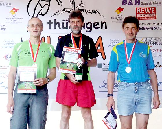 Beim 7. Thüringer 100 km-Ultra wurde Rainer Leyendecker vom RSLC wieder Altersklassensieger.	Foto: VA