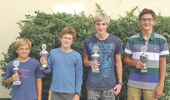 Stefan Würmseer (U14), Denys Schröter, Florian Würmseer (U16) und Felix Dänekamp (U18).	Foto: privat