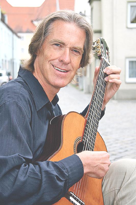 Peter Hackel, Gitarrist und Komponist.	  F.: privat